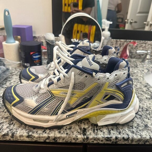 Balenciaga Men's Trainers - Picture 1 of 3